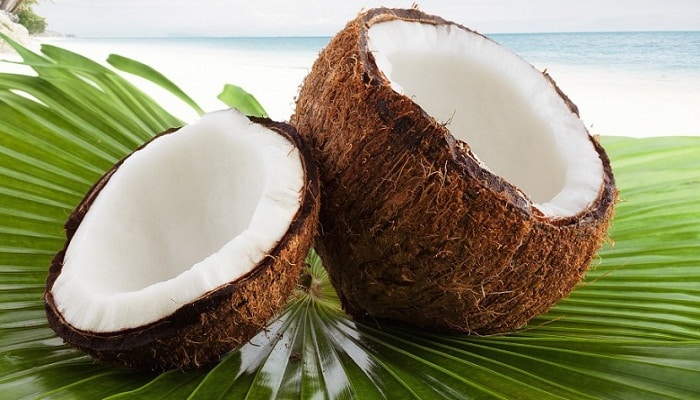 agua de coco para adelgazar