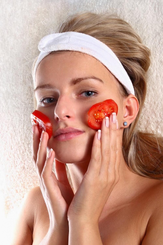 Sorprendentes beneficios del tomate para la piel
