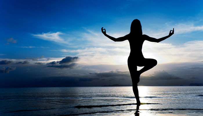 Los 5 Ejercicios de Yoga para Adelgazar que No DEBES Perderte!!