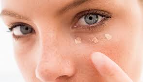 4 remedios caseros para eliminar las ojeras fácilmente