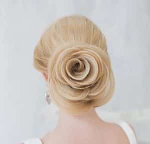 peinados para una boda romantica