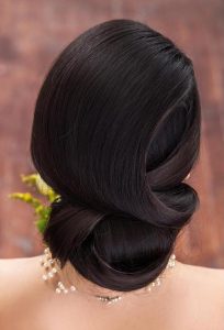 peinados para una boda romantica