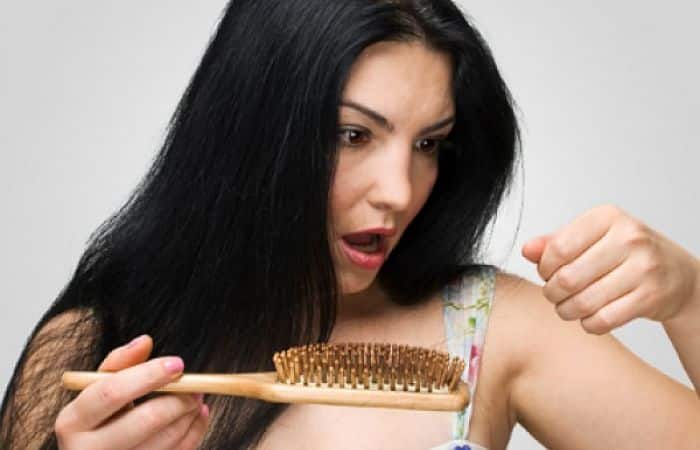 Porque Se Cae El Cabello En Las Mujeres, Posibles Causas