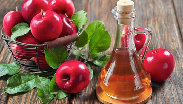 vinagre de manzana para combatir los granos en la cara 