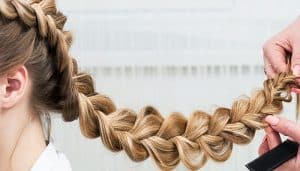 trenzas por todo el pelo